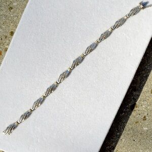10k Yellow Gold Diamond Tennis Bracelet 7” 10.66g